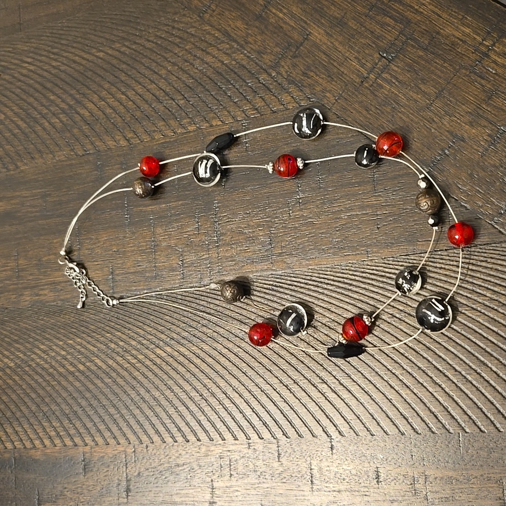 Beaded Necklace Red & Black